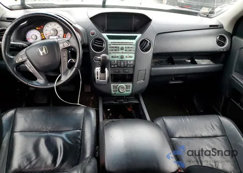 2010 Honda Pilot Touring z USA, uszkodzony, nr VIN 5FNYF4H93AB021908